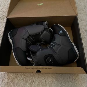 Rome Snowboard Boots New in Box